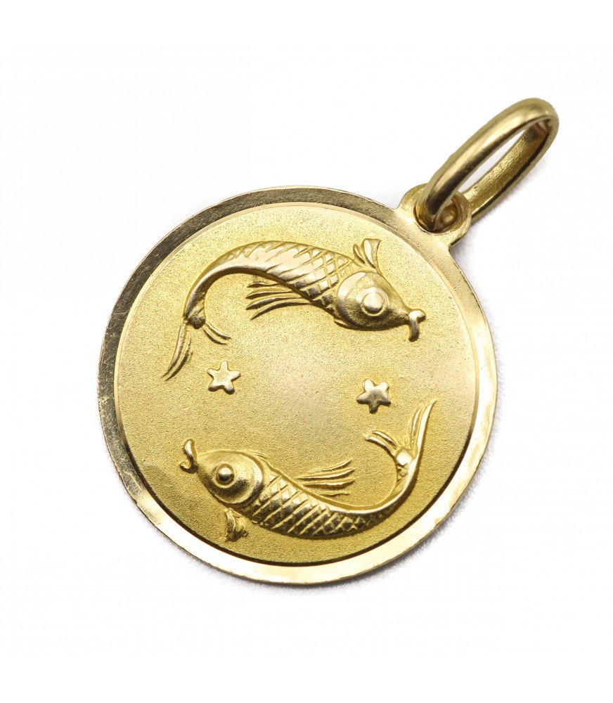 0.92 IN long Details about   18K Yellow Gold 0.18 Ct Diamond Pisces Zodiac Charm Pendant Only 