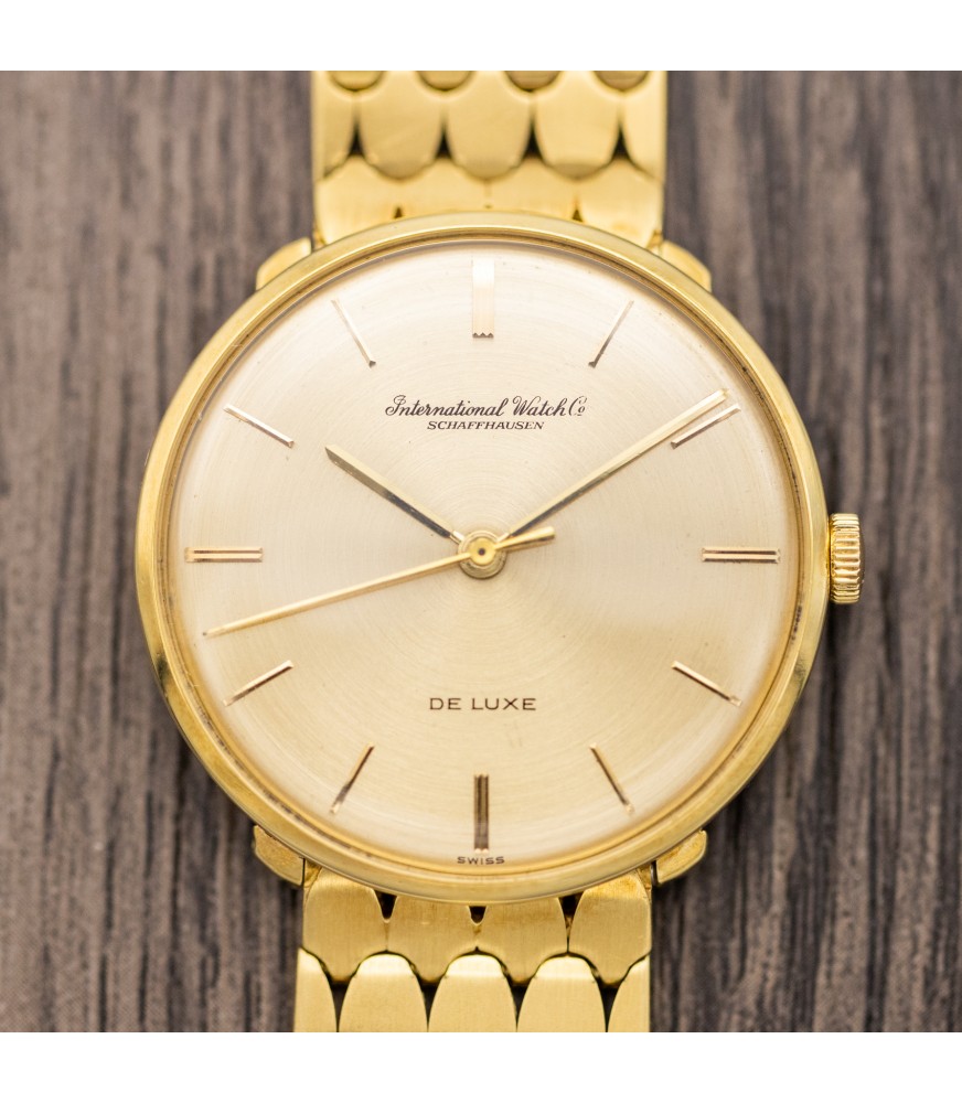 IWC Schaffhausen De Luxe Portofino - Vintage Solid 18k Yellow Gold Men's  Watch