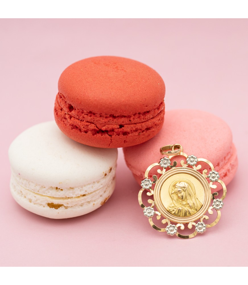 18k Large Retro yellow gold Virgin Mary charm Gold Virgin Mary