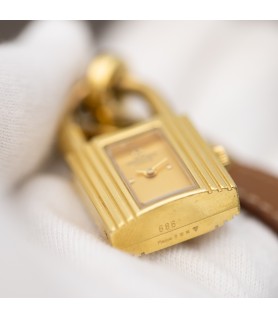 Hermes Gold Cadena Lock Key Set with gold-tone hardware and turn lock  closure at 1stDibs