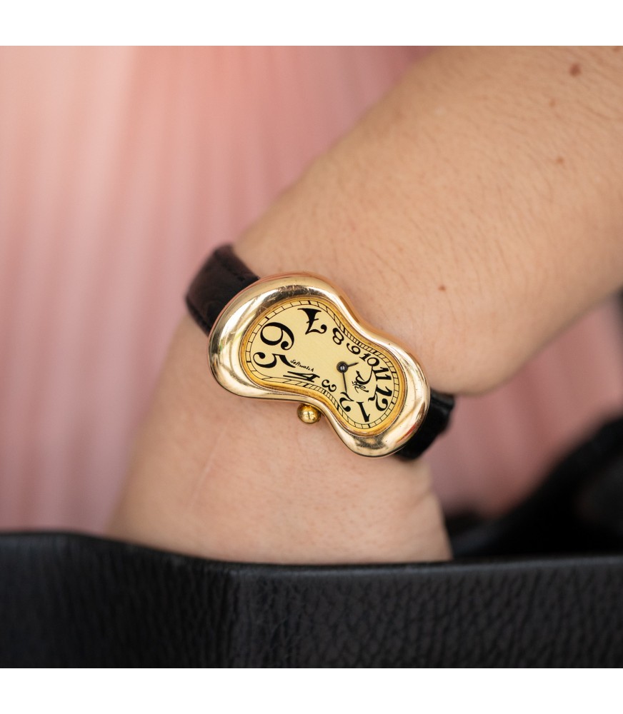 Montre Vintage Exaequo Dali Softwatch 1994 - Cadran Mou, Quartz, Boîtier Doré, Bracelet Rose